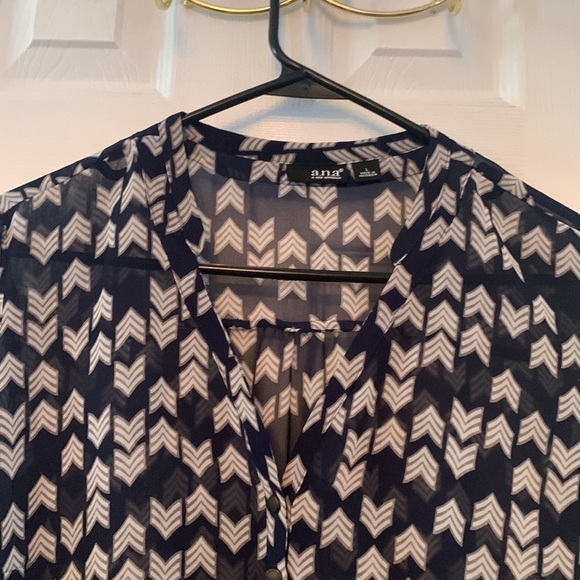 a.n.a Long sleeve Blue & White Blouse Size L #015 - Picture 3 of 11